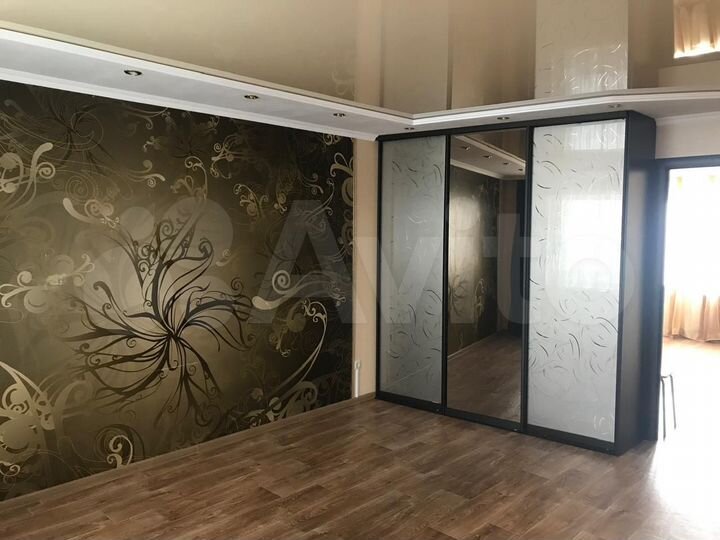 2-к. квартира, 45 м², 5/5 эт.