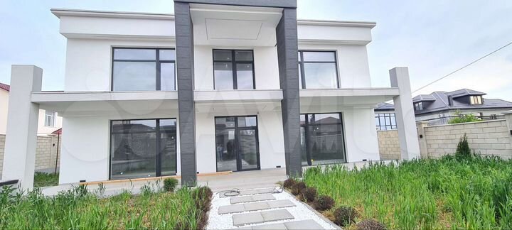 Дом 450 м² на участке 6 сот.