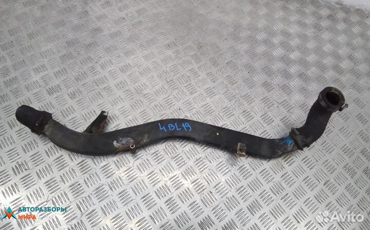 Патрубок интеркулера Audi A8 D3/4E 2004