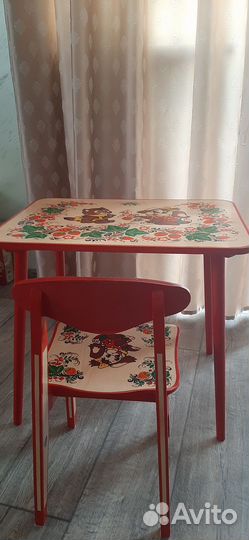 Детский столик и стульчик