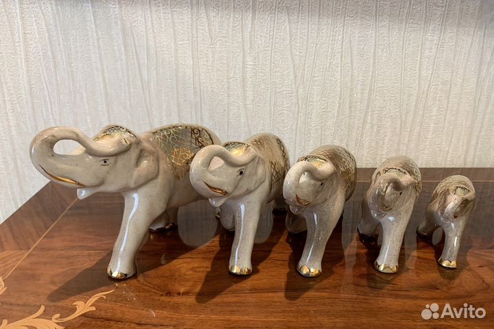 Набор слонов фарфоровый
