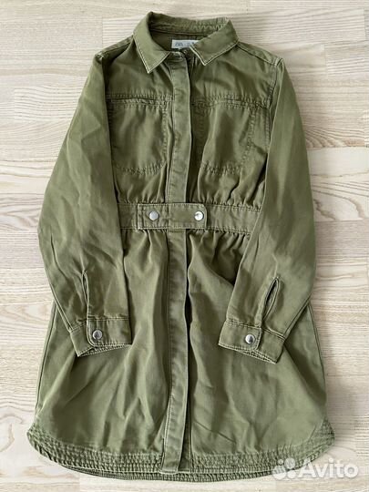 Платья. Комбинезон. Куртка. Zara