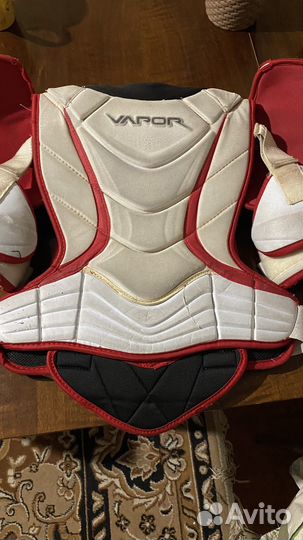 Хоккейная форма, хоккейный нагрудник Bauer Vapor