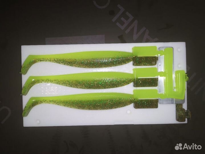 Формы для двухцветного литья приманок