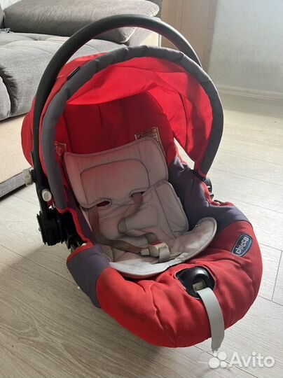 Автолюлька chicco 0+ до 13кг