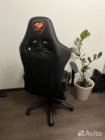 Кресло компьютерное Cougar armor One Black