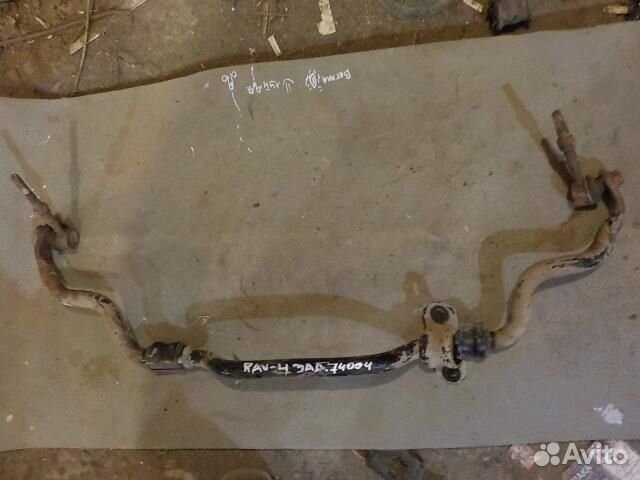 Стабилизатор задний Toyota Rav-4