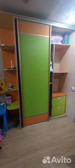 Набор детской мебели бу