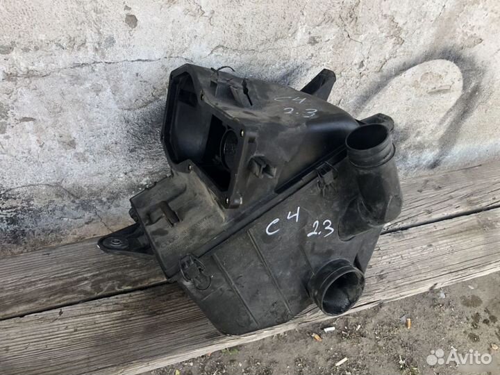 Audi 100 45 2.3 C4 Ауди Корпус возд фильтра