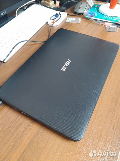Asus x555y