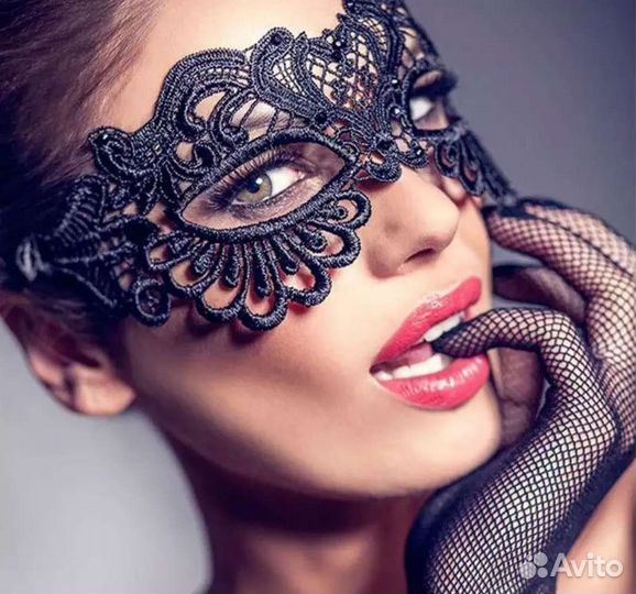 Маска кружевная