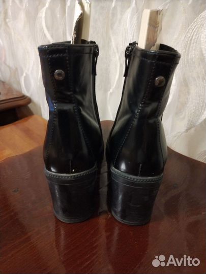 Утепленные демисезонные полусапожки 37 раз