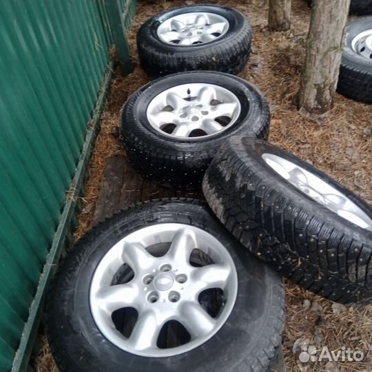 Колеса freelander 2 r17.зима gislaved