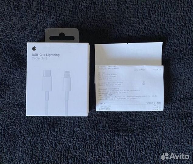 Оригинальный провод на iPhone USB-C Lightning