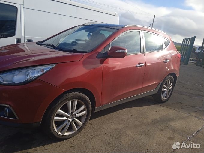 Ступица передняя левая hyundai IX35 1 2010