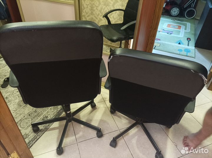 Компьютерное кресло руководителя бу Икея