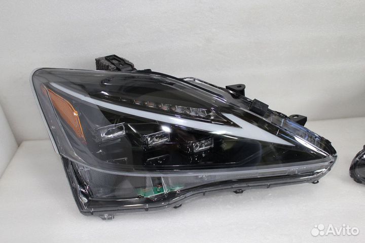 Lexus IS 2005-2013 Фары передние стиль 2021 K9CD7