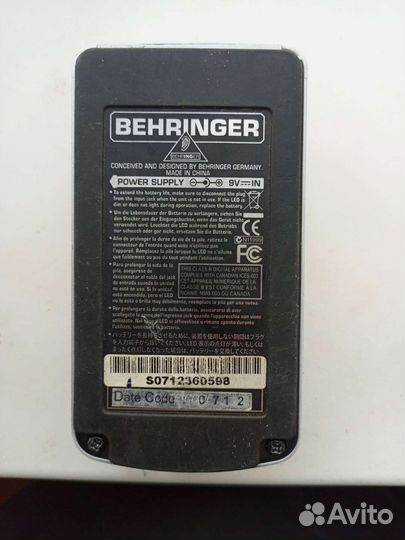 Педаль Behringer DD400