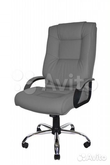 Офисное кресло