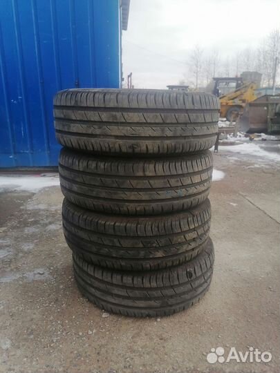 Viatti Strada Asimmetrico 195/60 R15