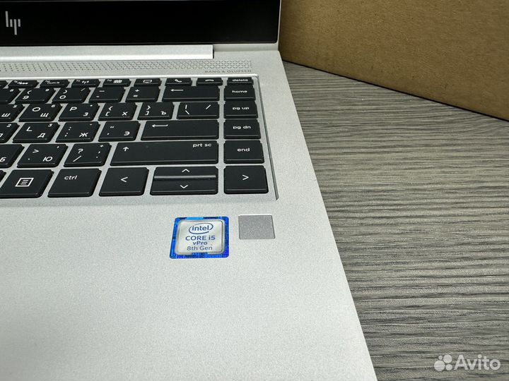Мега ультрабук HP Core i5-8365 16G DDR4 IPS SSD256