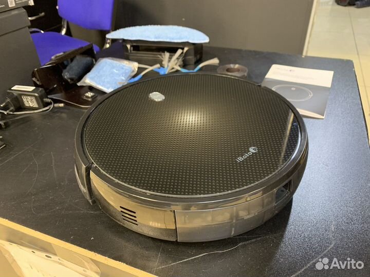 Робот-пылесос iBoto Smart