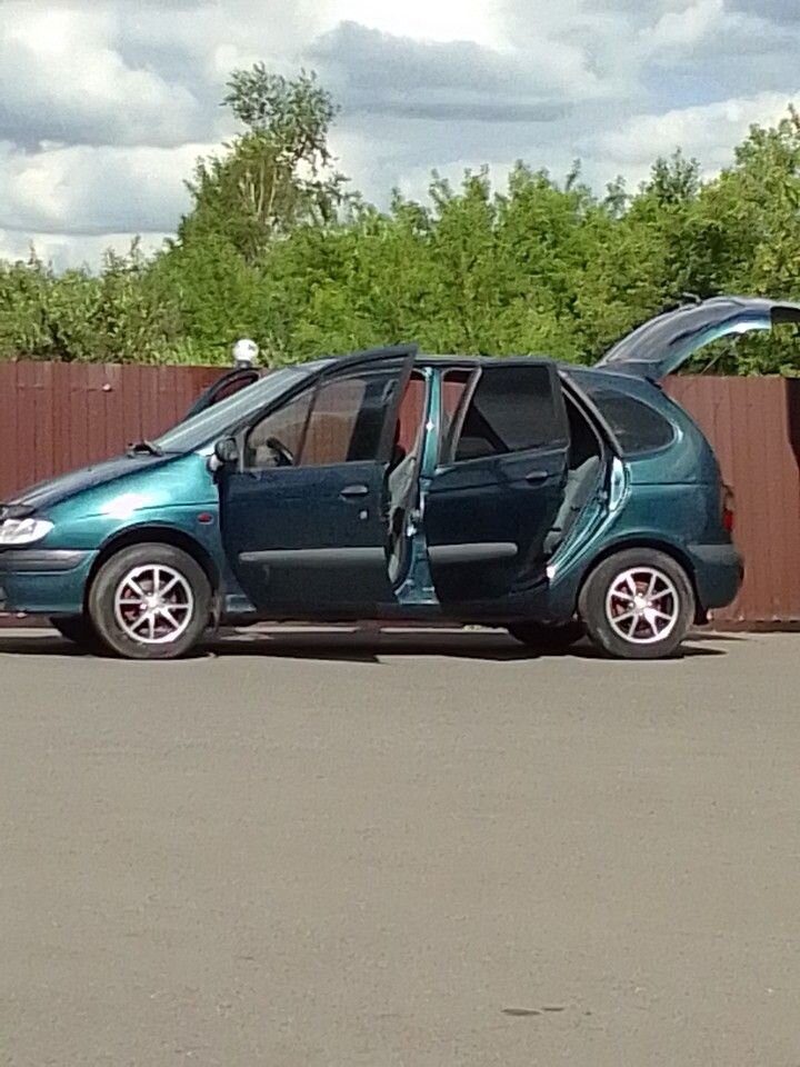 Renault Scenic: фото владельца