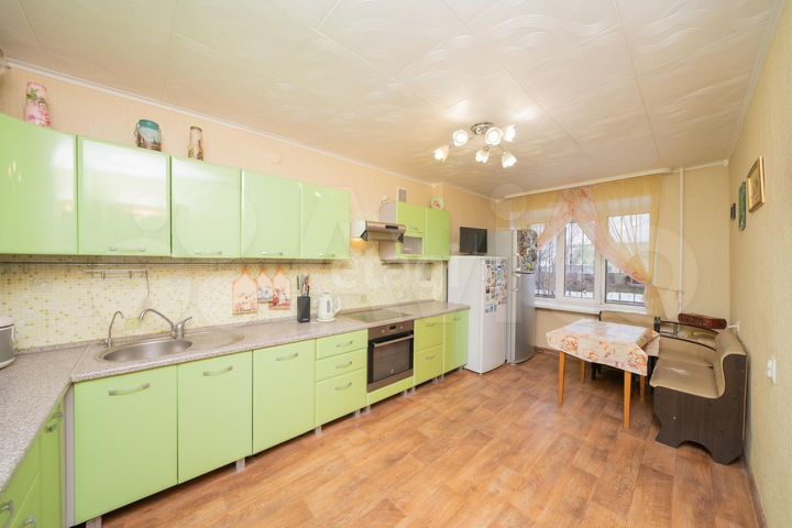 4-к. квартира, 92,2 м², 2/5 эт.