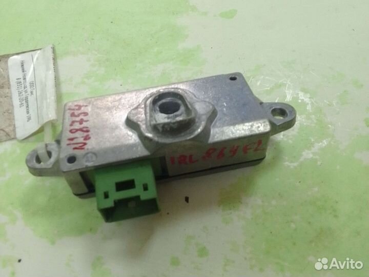 Датчик airbag BMW 7 series E65 седан N62B36A 2001