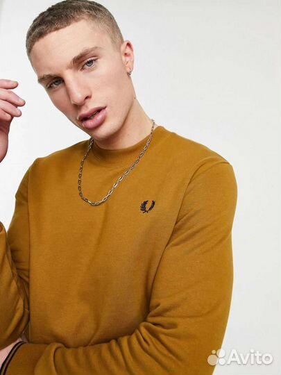 Свитшот Fred Perry