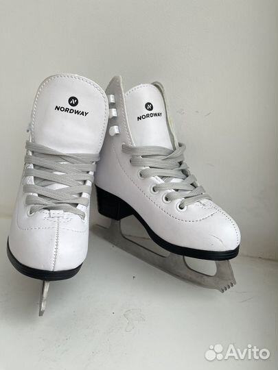 Коньки фигурные детские 28 размер EU