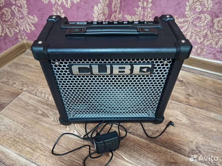 Roland Cube-10GX гитарный комбик