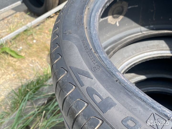Pirelli Cinturato P7 255/40 R18 95V