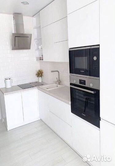 Кухня угловая по индивидуальному размеру