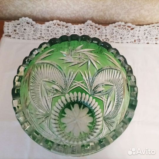 Ваза хрустальная