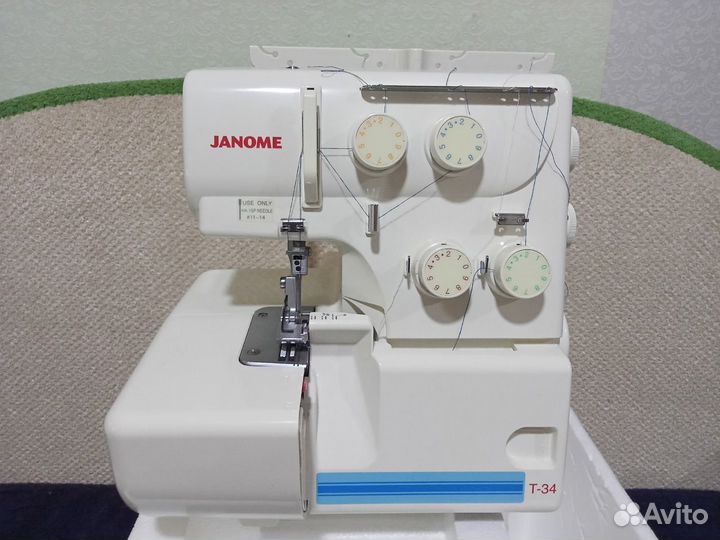 Оверлок janome Т-34