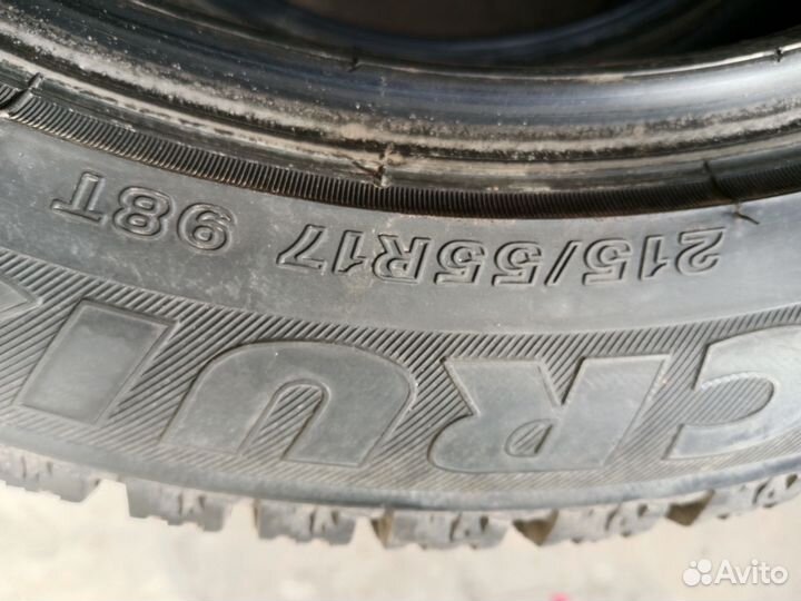 Bridgestone Ice Cruiser 7000 215/55 R17 98T