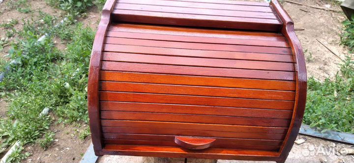 Хлебница деревянная