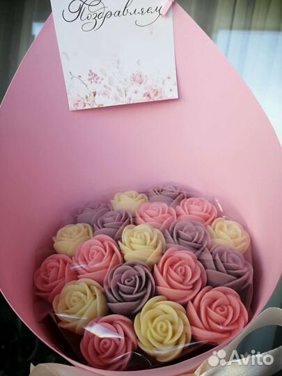 Букет из 19 шоколадных роз