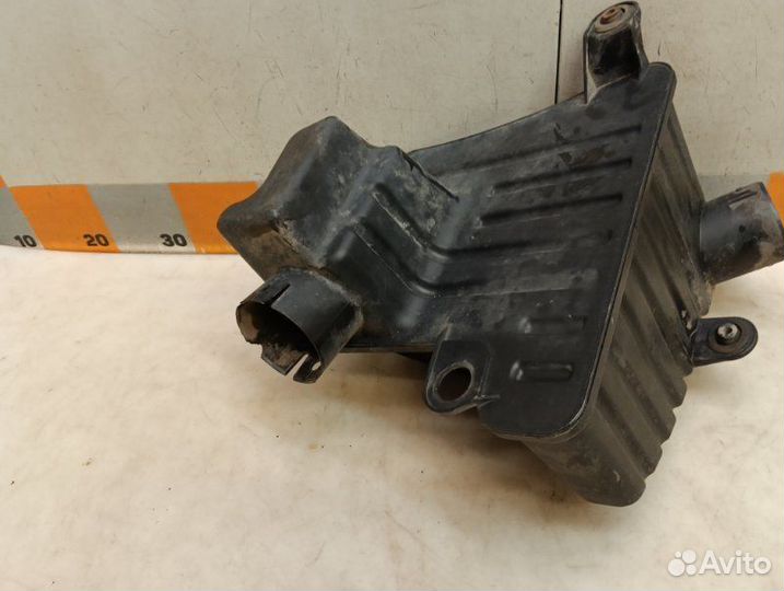 Резонатор воздушного фильтра Ford Mondeo 3 2.0