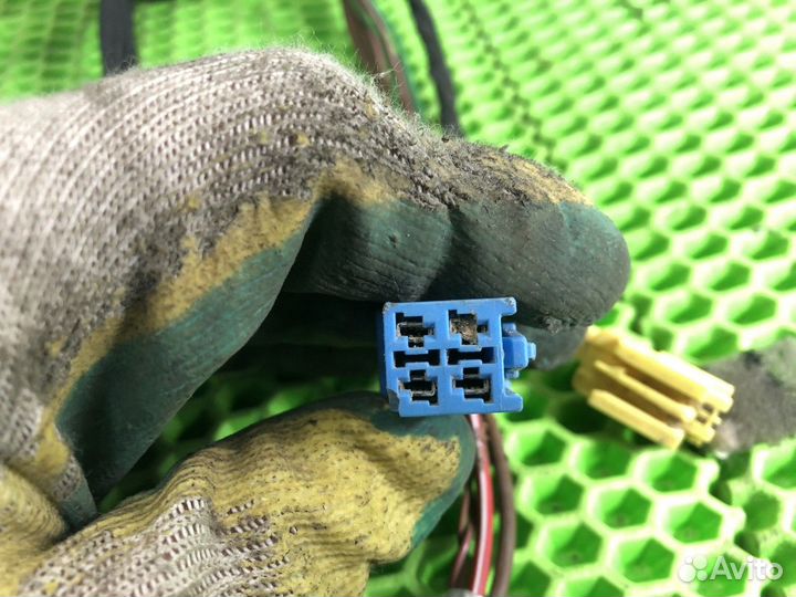 Электропроводка (коса) двери передней левой L