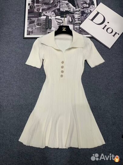 Платье self portrait