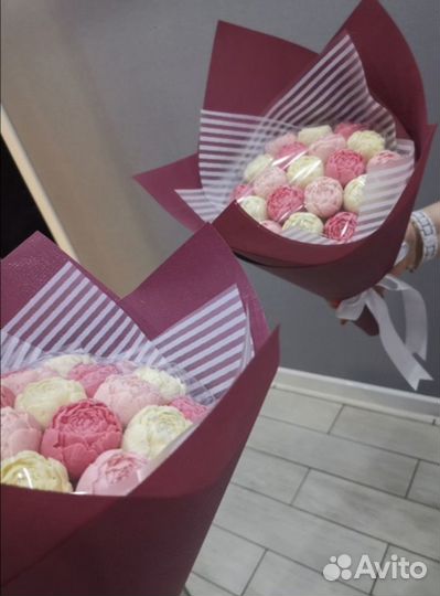 Букет из шоколадных пионов