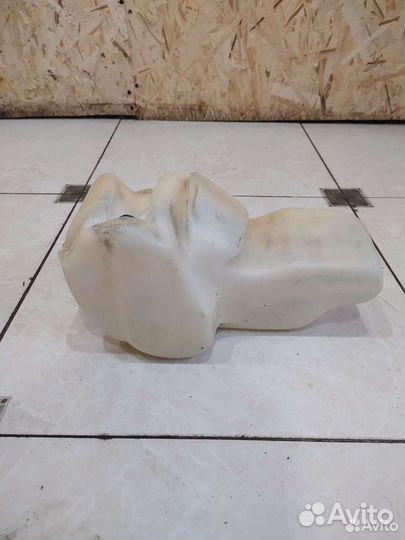 Бачок омывателя Opel Kadett