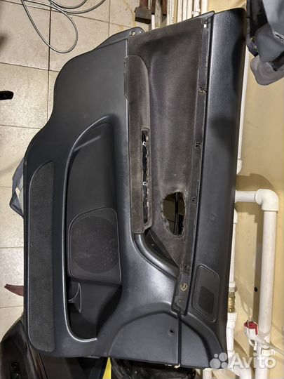 Комплект дверных карт volvo s80 1