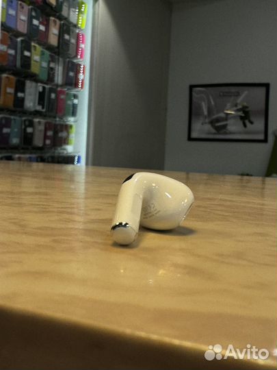Новый наушник Apple Airpods 3