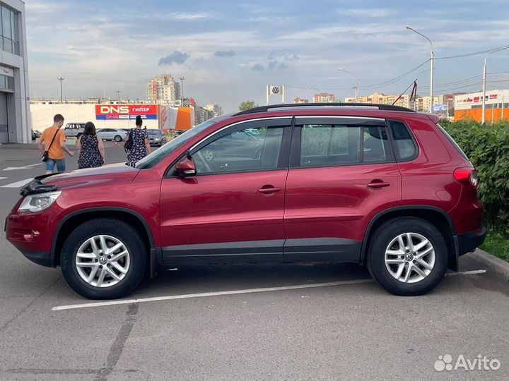 Volkswagen Tiguan 2.0 AT, 2010, 190 000 км