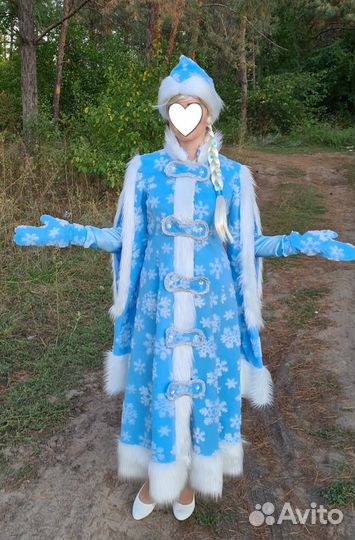 Костюмы Деда Мороза и Снегурочки