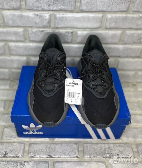Кроссовки adidas Ozweego