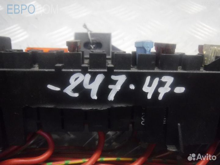 Блок предохранителей mercedes W210 s1113629